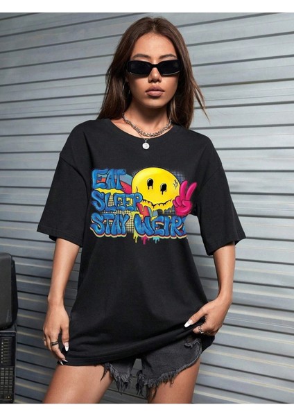 Stay Weird Baskılı Kadın Oversize Siyah Salas T-Shirt Boyfriend