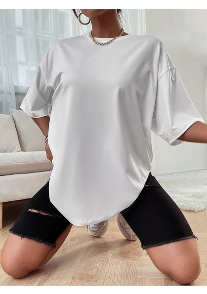 Beyaz Oversize T-Shirt Be Happy Baskılı fiyatları
