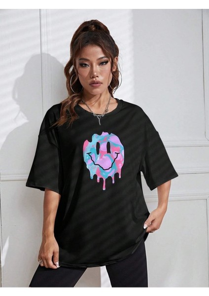 Melting Smile Baskılı Siyah Oversize T-Shirt Salaş Boyfirend fiyatları