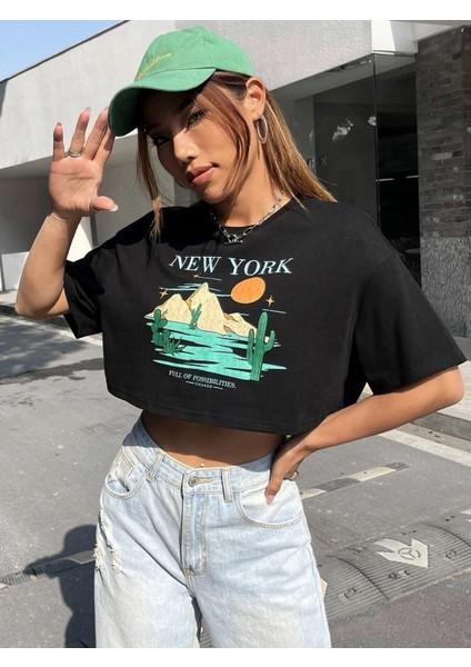 Kadın Crop Oversize New York Baskılı fırsatları