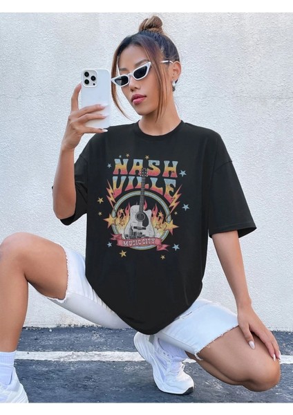 Siyah Oversize T-Shirt Nash Vılle Baskılı modelleri