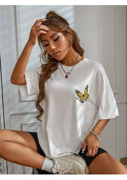 Kadın Beyaz Oversize Sarı Finished Bules Baskılı T-Shirt modelleri