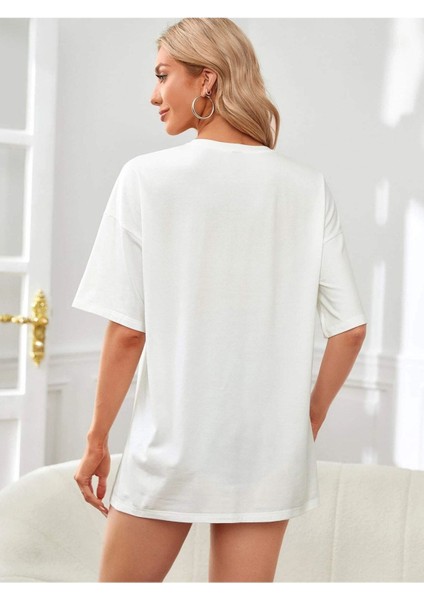 Kadın Beyaz Oversize Basic T-Shirt fiyatları