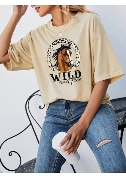 Bej Oversize T-Shirt Wild Baskılı fiyatları