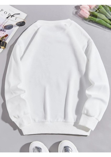 Oversize Beyaz Born Genius Baskılı 3 Iplik Sweatshirt