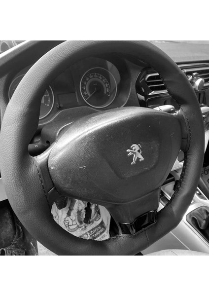 Dikişli Direksiyon Kılıfı Damarlı Siyah Deri Siyah Dikişli Peugeot 301 Için fırsatları