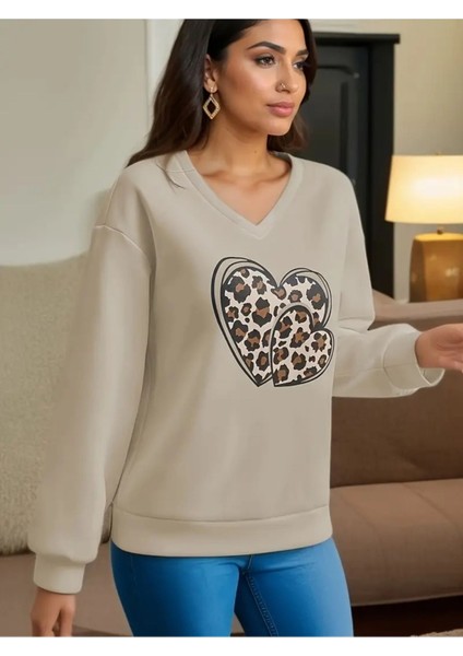 Kadın V-Yaka Oversize Sweatshirt fırsatları