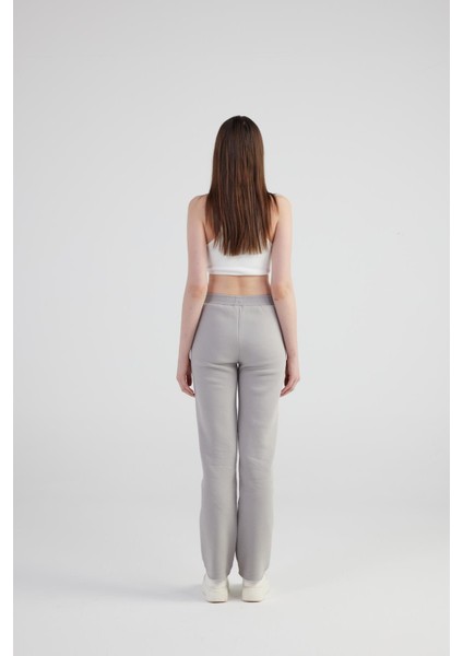 Kadın Gri Yüksek Bel Straight Kesim Şardonlu Mixed Eşofman Altı indirimleri