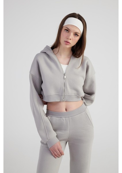 Kadın Gri Kapüşonlu Uzun Kol Fermuarlı Crop Mixed Sweat fiyatları