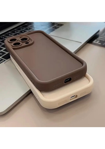 Apple iPhone 15 Plus Silikon Tasarım Kılıf Kenarları Kabartmalı Krem modelleri