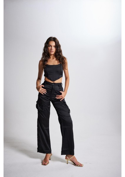 Crop Model Balenli Saten Maddy Büstiyer Siyah indirimleri