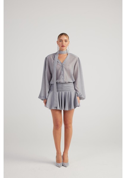 Simli Kumaş Fırfırlı Mini Vanesa Elbise Gri
