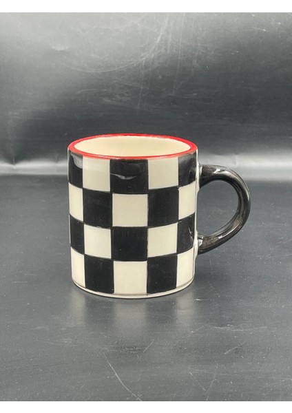 El Yapımı Damalı Seramik Espresso Fincan Seti – 4’lü | Siyah & Beyaz | 170 ml | Kırmızı Rimli fiyatları