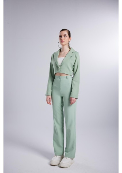 Vatkalı Atlas Kumaş Crop Model Panky Ceket Yeşil fiyatları