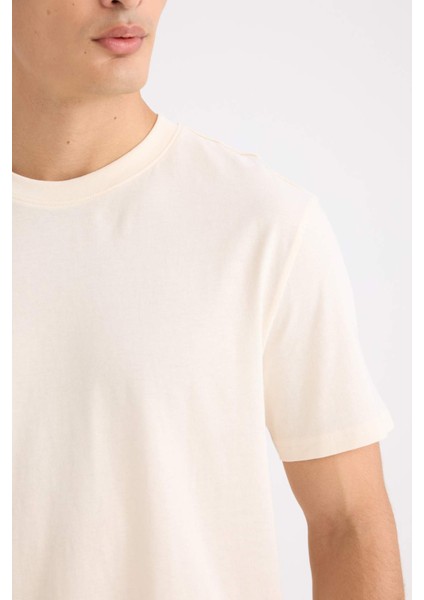 %100 Pamuk New Regular Fit Bisiklet Yaka Basic Düz Kısa Kollu Tişört V7699AZ25SP