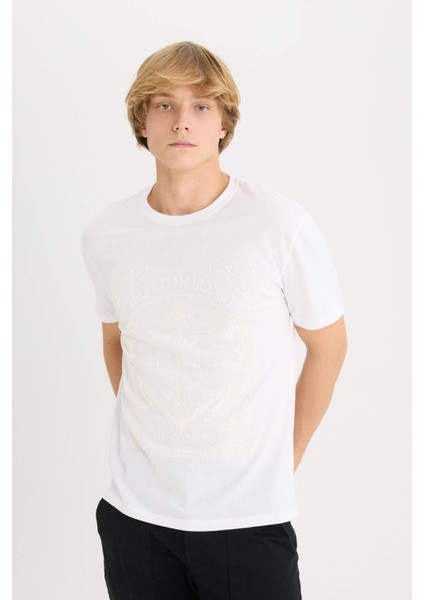 %100 Pamuk Regular Fit Bisiklet Yaka Baskılı Kısa Kollu Tişört D8203AX25SP modelleri