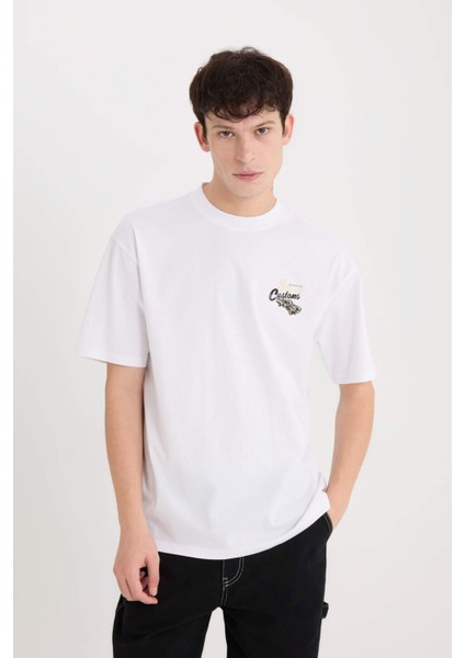 %100 Pamuk Boxy Fit Bisiklet Yaka Sırt Baskılı Kısa Kollu Tişört D5584AX25SP modelleri