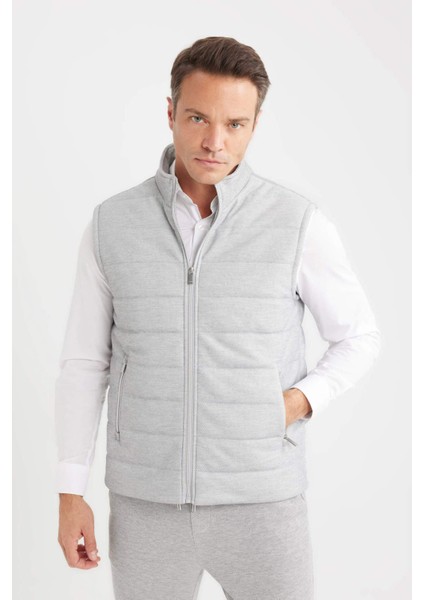 Slim Fit Dar Kesim Dik Yaka Fermuarlı Yelek D7536AX25SP
