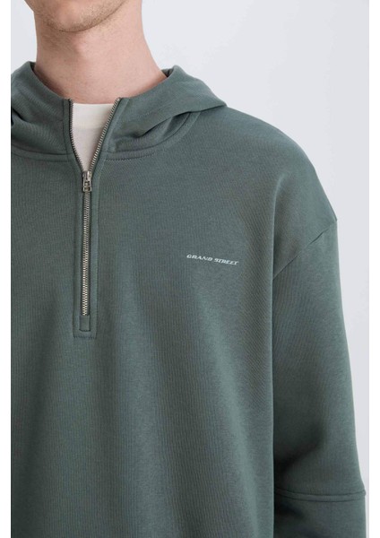 Boxy Fit Kapüşonlu Yarım Fermuarlı Baskılı Sweatshirt D6998AX25SP