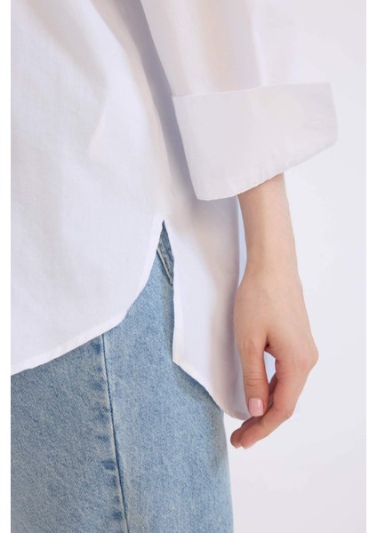 Relax Fit Kapüşonlu Basic Düz Poplin Uzun Kollu Beyaz Gömlek Tunik E1262AX25SP