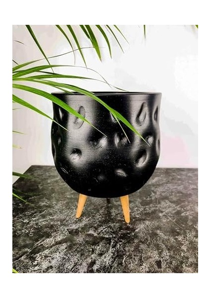 Siyah Desenli Toprak Saksı 3 Ayaklı - 19 cm