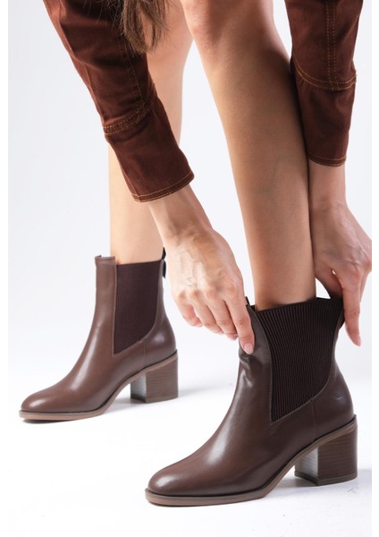 Alida Kahverengi Lastikli, Ince Suni Kürk Astarlı Kalın Topuklu Kadın Bot modelleri