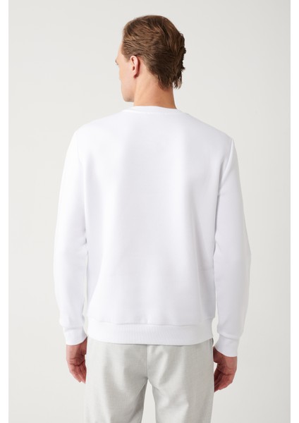 Erkek Beyaz Bisiklet Yaka 3 Iplik Şardonlu Baskılı Sweatshirt A32y1273
