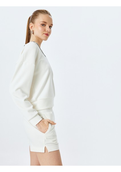Çizgili Modal Karışımlı Oversize V Yaka Spor Sweatshirt fiyatları