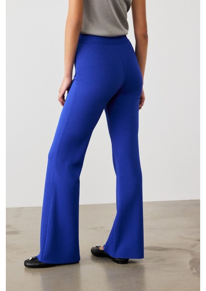 Royal Blue Ispanyol Paça Kadın Pantolon modelleri