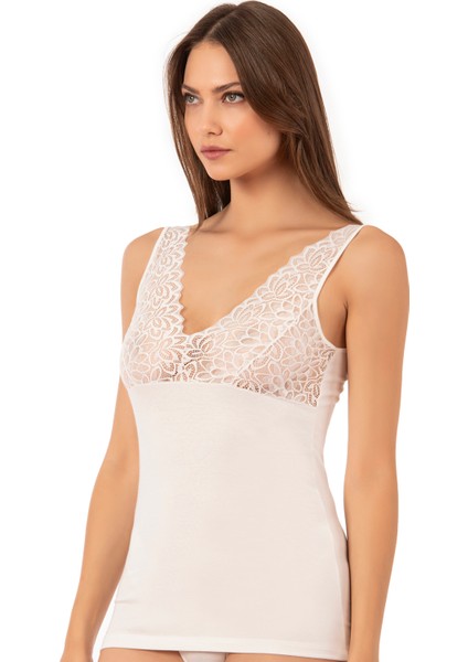 Özkan 25610 Kadın Pamuklu Likralı Dantelli Kalın Askılı Süprem Atlet modelleri