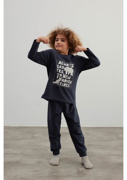 Erkek Çocuk Pamuklu Uzun Kollu Pijama Takımı modelleri