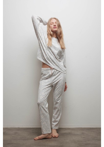 Kadın Pamuklu Uzun Kollu Pijama Takımı