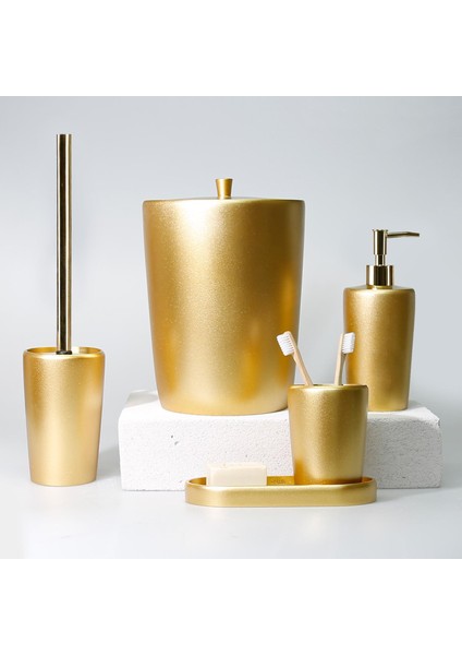 Conical Banyo Seti Altın