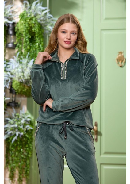25306 Kadın Uzun Kollu Kadife Eşofman Takımı-Yeşil