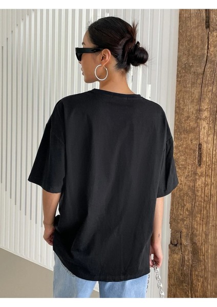 Oversize T-Shirt Optımıstıc Baskılı indirimleri