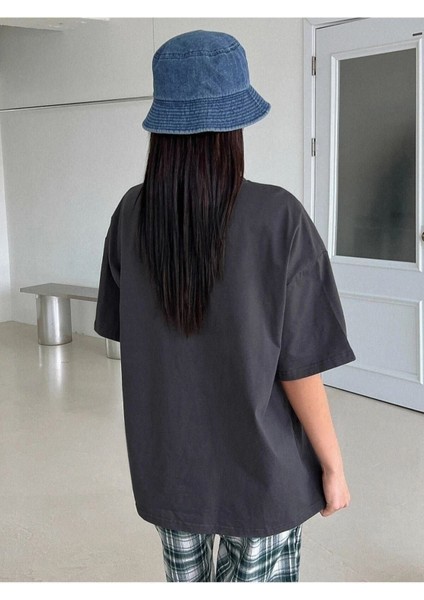 Kadın Antrasit Optimism Baskılı Oversize Bisiklet Yaka Salaş fırsatları