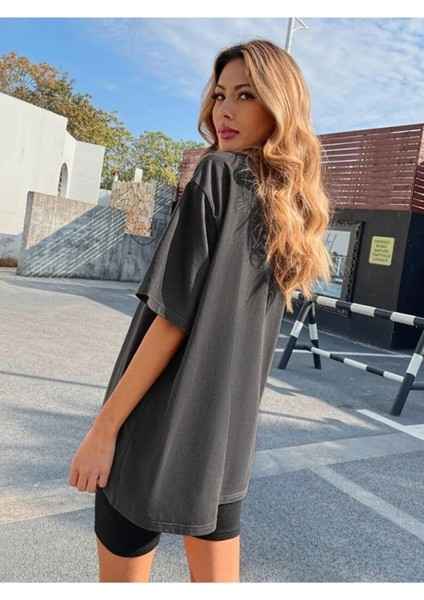 Kadın Füme Oversize Michigan Baskılı T-Shirt fiyatları