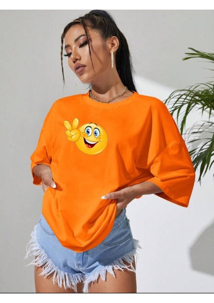Emoji Baskılı Oversize Ünisex T-Shirt Salaş Boyfirend fiyatları