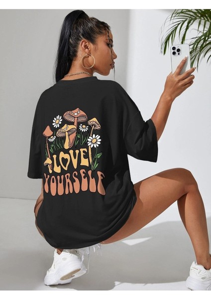Oversize T-Shirt Love Your Self Baskılı indirimleri