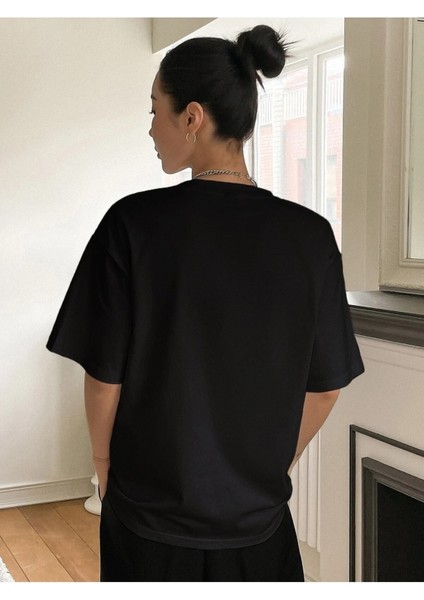 Classical Baskılı Oversize T-Shirt Salaş Boyfirend modelleri
