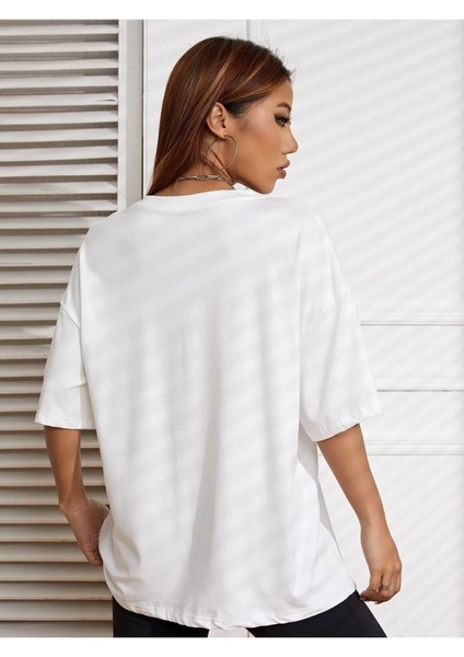 Good Things Baskılı Oversize T-Shirt Salaş Boyfirend modelleri