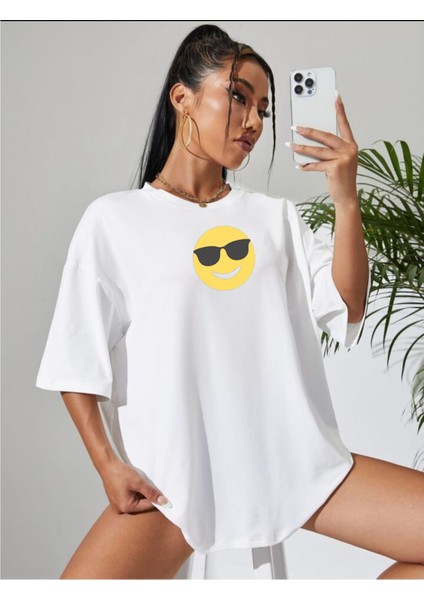 Gözlüklü Emoji Ünisex T-Shirt Oversize Salas Boyfriend modelleri
