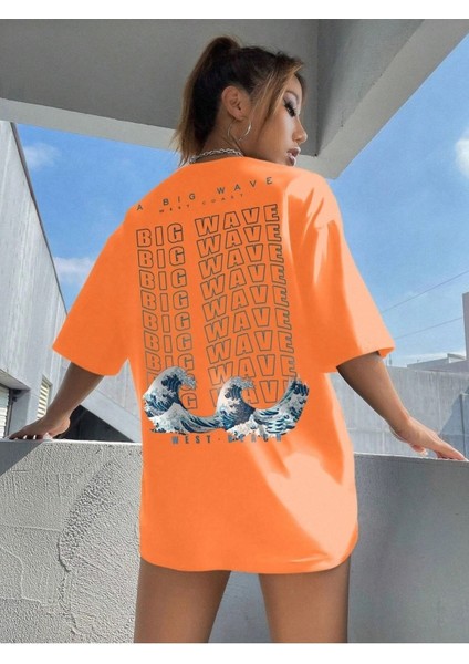 Big Wave Baskılı Kadın Oversize T-Shirt Salaş Boyfirend