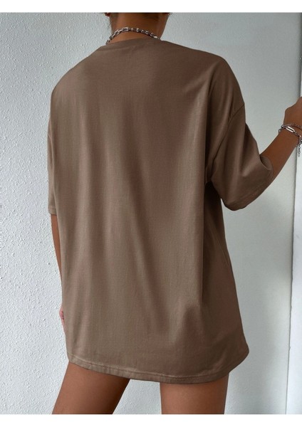 Çizgi Yüz Baskılı Kadın Oversize T-Shirt Salaş Boyfirend fiyatları