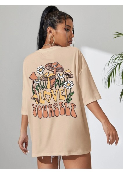 Oversize T-Shirt Love Your Self Baskılı fırsatları