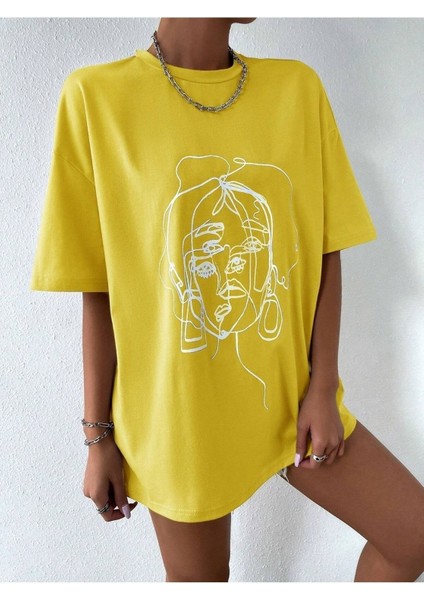 Çizgi Yüz Baskılı Kadın Oversize T-Shirt Salaş Boyfirend