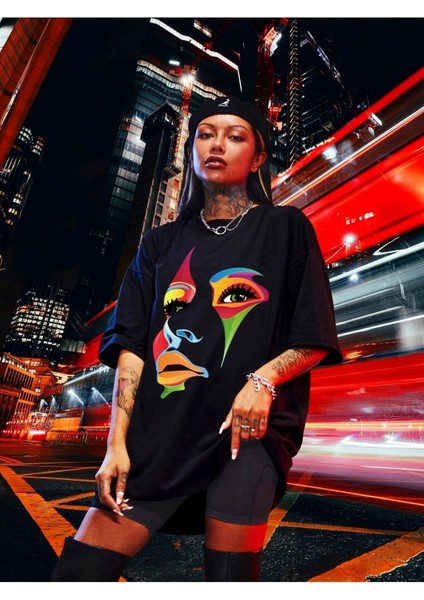 Unisex Siyah Oversize T-Shirt Renkli Yüz Baskılı modelleri