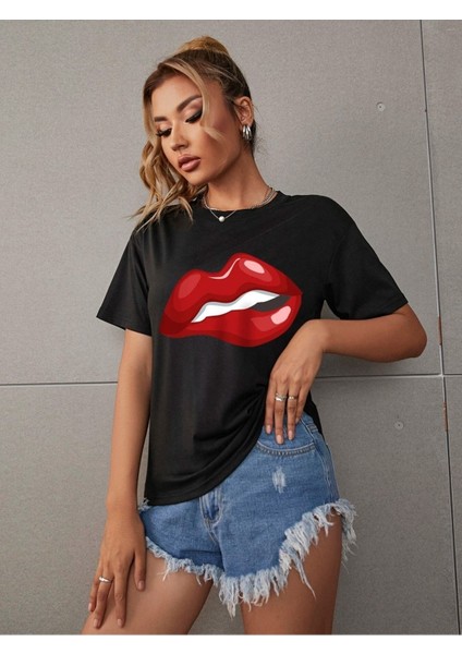 Red Lip Baskılı Kadın Oversize Kırmızı Salas T-Shirt Boyfriend