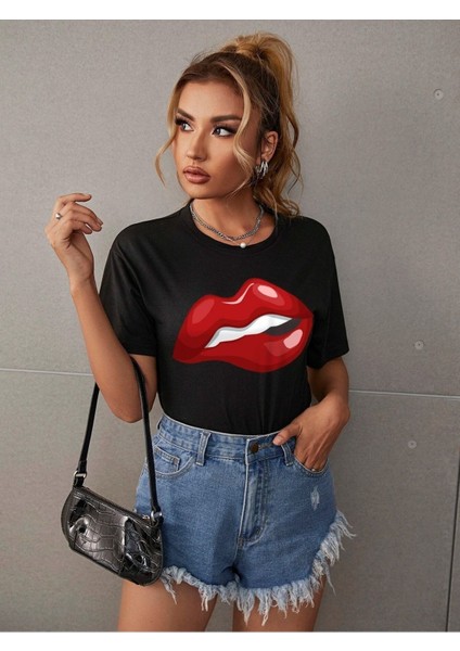 Red Lip Baskılı Kadın Oversize Kırmızı Salas T-Shirt Boyfriend fiyatları