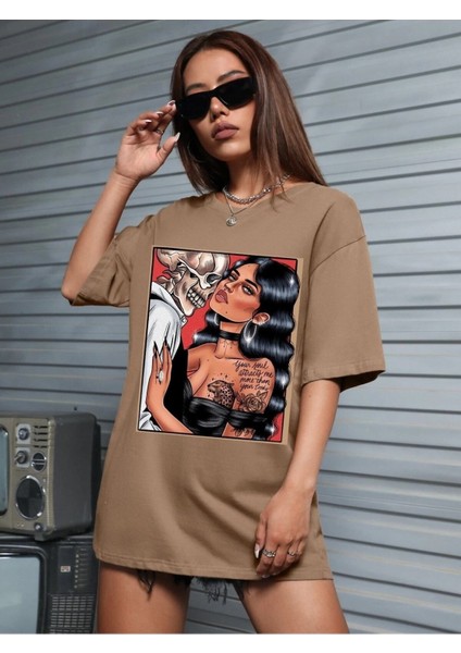 Skeleton Baskılı Kadın Oversize Kahverengi T-Shirt